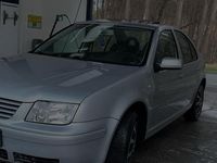Second-hand VW Bora 110 CP (80 kW) 2000 Gri Berlinǎ