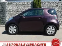 Gebraucht Toyota iQ 68 PS (50 kW) 2010 Deep amethyst mica metallic Kleinwagen