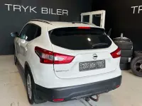 Gebraucht Nissan Qashqai Tekna 131 PS (96 kW) 2017 Weiß SUV