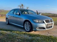 Gebraucht BMW 330 245 PS (180 kW) 2008 Blau Limousine