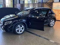 Gebraucht Mercedes GLA180 122 PS (89 kW) 2019 Schwarz SUV