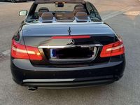 Gebraucht Mercedes E200 Avantgarde 184 PS (135 kW) 2011 Cabrio