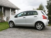 Gebraucht Toyota Yaris Sol 69 PS (50 kW) 2008 Silber metallic Kleinwagen