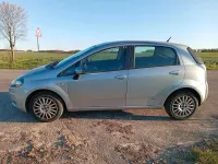 Gebraucht Fiat Grande Punto 75 PS (55 kW) 2008 Grau Kleinwagen
