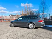 Gebraucht BMW 525 166 PS (122 kW) 2007 Grau Kombi