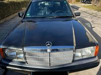 Gebraucht Mercedes 190 106 PS (77 kW) 1993 Blau Limousine