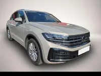 Gebraucht VW Touareg Elegance 231 PS (169 kW) 2024 Manufacturer SUV