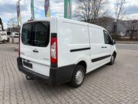 Gebraucht Peugeot Expert 128 PS (94 kW) 2016 Weiß Van