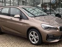 Gebraucht BMW 218 140 PS (102 kW) 2019 Jucarobeige metallic Van / Kleinbus
