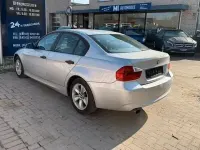 Gebraucht BMW 318 129 PS (94 kW) 2006 Silber Limousine