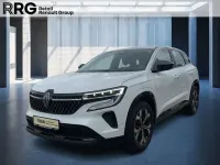 Gebraucht Renault Austral Evolution 158 PS (116 kW) 2024 Gletscherweiss SUV