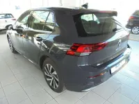 Gebraucht VW Golf VIII Style 204 PS (150 kW) 2020 Uranograu Limousine
