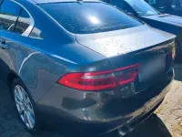 Gebraucht Jaguar XE 179 PS (131 kW) 2016 Grau Limousine