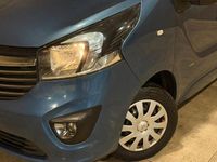 Gebraucht Opel Vivaro 120 PS (88 kW) 2015 Blau Van / Kleinbus