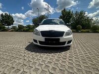 Gebraucht Skoda Fabia 75 PS (55 kW) 2010 Weiß Kleinwagen