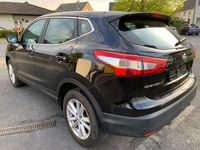 gebraucht Nissan Qashqai 1.2 Acenta *NAVI *Assist-Systeme *PDC-Cam.