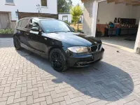 Gebraucht BMW 118 143 PS (105 kW) 2008 Schwarz Kleinwagen