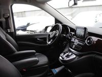 Gebraucht Mercedes V220 Avantgarde 163 PS (119 kW) 2017 Obsidianschwarz metallic Van / Kleinbus
