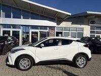 Gebraucht Toyota C-HR Basis 122 PS (89 kW) 2022 Schneeweiß SUV