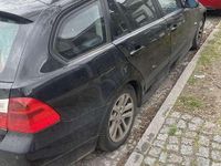 Gebraucht BMW 320 150 PS (110 kW) 2006 Schwarz Kombi