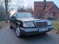 Gebraucht Mercedes E320 220 PS (161 kW) 1995 Schwarz Coupé