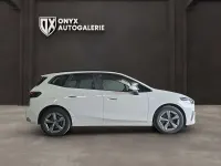 Używany BMW 218 150 KM (110 kW) 2022 Biały Minivan