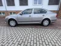 Gebraucht Skoda Octavia Ambiente 122 PS (89 kW) 2011 Beige Limousine