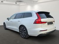 Gebraucht Volvo V60 Plus 398 PS (292 kW) 2022 Purple (crystal white pearleffect) Kombi
