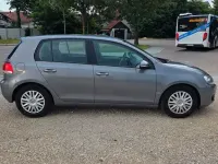 Gebraucht VW Golf VI Comfortline 105 PS (77 kW) 2010 Grau Kleinwagen