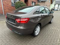 gebraucht Lada Vesta 1.6 Limo