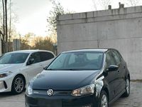 Gebraucht VW Polo 75 PS (55 kW) 2014 Schwarz Limousine