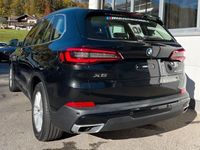 Gebraucht BMW X5 Sport Line 265 PS (194 kW) 2020 Black sapphire metallic SUV