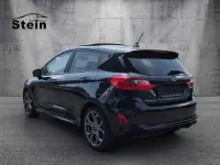Gebraucht Ford Fiesta 125 PS (91 kW) 2018 Iridiumschwarz metallic (metallic) Kleinwagen