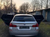 Gebraucht BMW 525 204 PS (150 kW) 2011 Silber Kombi