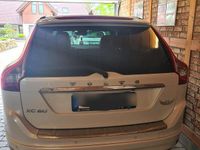 Gebraucht Volvo XC60 Summum 150 PS (110 kW) 2017 Weiß SUV