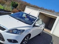 Gebraucht Ford Focus Cabriolet Titanium 145 PS (106 kW) 2010 Weiß Cabrio