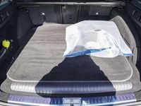 Gebraucht Mercedes E300 Advanced 313 PS (230 kW) 2024 Obsidianschwarz Limousine