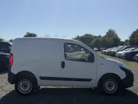 Gebraucht Fiat Fiorino Basis 77 PS (56 kW) 2019 Colore esterno (weiã) Van / Kleinbus