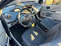 Second-hand Renault Twingo 58 CP (42 kW) 2009 Negru Hatchback
