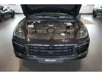 Gebraucht Porsche Cayenne S 441 PS (324 kW) 2020 Tiefschwarzmetallic (metallic) SUV