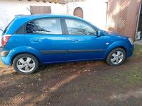 Gebraucht Kia Rio 97 PS (71 kW) 2008 Blau Kleinwagen