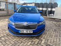 Gebraucht Skoda Superb Ambition 190 PS (139 kW) 2020 Energyblau Kombi