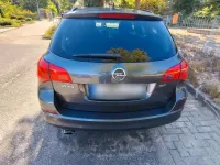 Gebraucht Opel Astra 165 PS (121 kW) 2011 Grau Kombi
