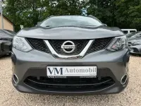 Gebraucht Nissan Qashqai 131 PS (96 kW) 2015 Grau SUV