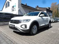 Gebraucht VW T-Roc Life 150 PS (110 kW) 2023 Pure white SUV