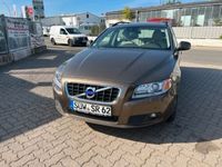 Gebraucht Volvo V70 Pro 241 PS (177 kW) 2012 Braun metallic Kombi