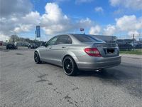 Gebraucht Mercedes C220 170 PS (125 kW) 2008 Silber Limousine