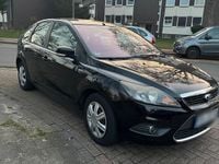 Second-hand Ford Focus 101 CP (74 kW) 2010 Negru Berlinǎ