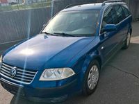 Gebraucht VW Passat 150 PS (110 kW) 2001 Blau Kombi