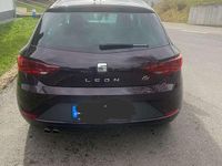 Gebraucht Seat Leon FR 150 PS (110 kW) 2018 Violet Limousine